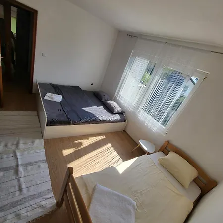 Kuca Za Odmor Plava Laguna Bihac