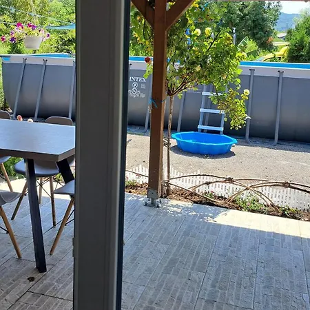 Kuca Za Odmor Plava Laguna *