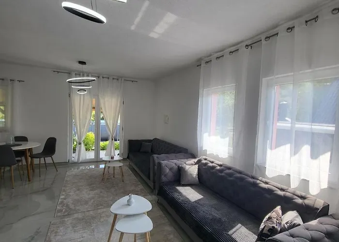 Kuca Za Odmor Plava Laguna Apartamento Bihać